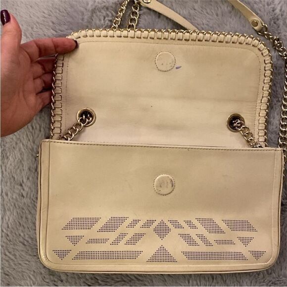 Henri Bendel Cream Shoulder Bag - Picture 8 of 11